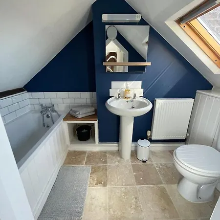 Stylish 2 Bedroom Apartment Close To Beaches Fakenham Exterior foto